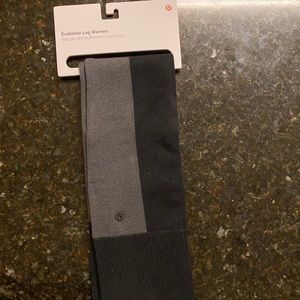 Lululemon Evolution Leg Warmer long